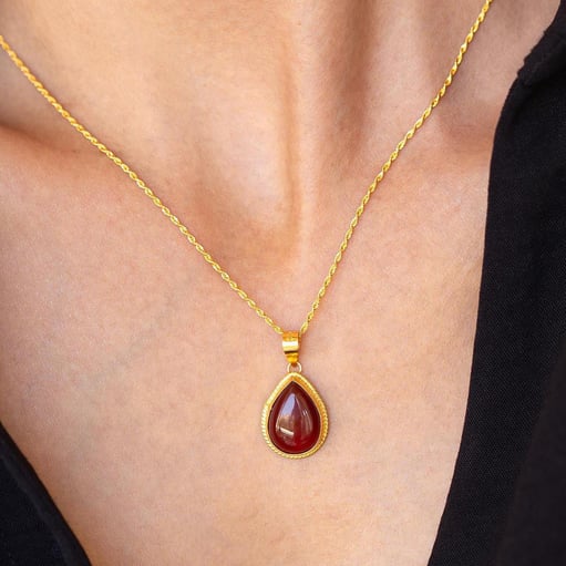THE SCARLET LOVE NECKLACE - LUXURY JEWELRY