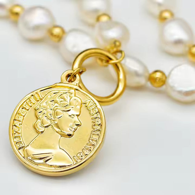 Gilded Voyage – Freshwater Pearl & Gold Medallion Necklace