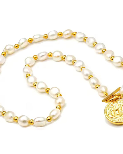 Gilded Voyage – Freshwater Pearl & Gold Medallion Necklace