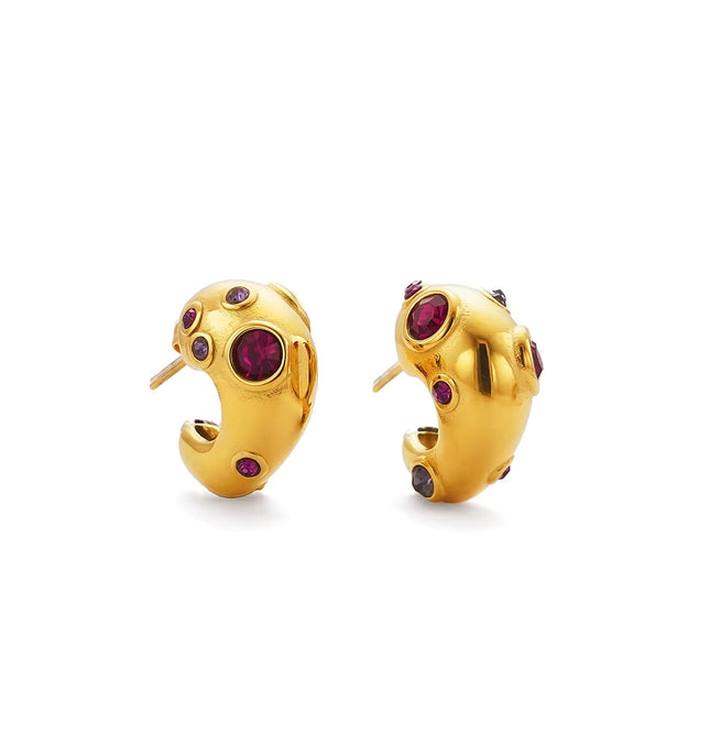 Rouge Orbit – Sculpted Gold & Garnet Gemstone Huggies