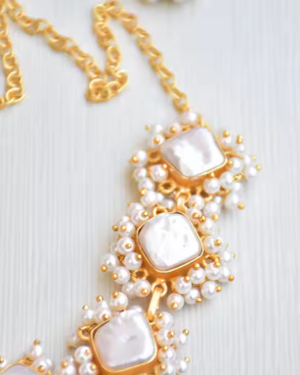 The Clementines - Luxurious Natural Pearl Set