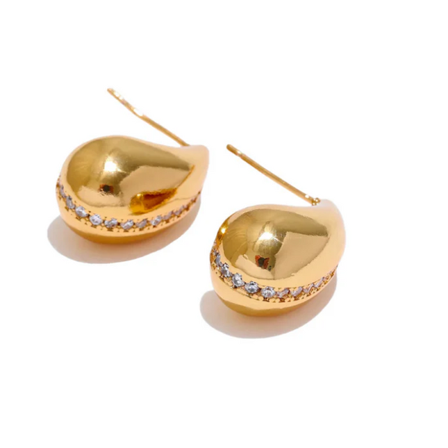 Starlit Teardrop Earrings – Where Elegance Meets Emotion