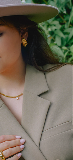 Golden Fan Stud Earrings – Quiet Drama, Loud Elegance