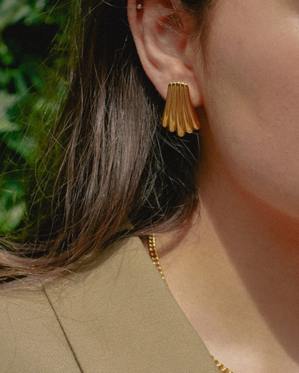 Golden Fan Stud Earrings – Quiet Drama, Loud Elegance