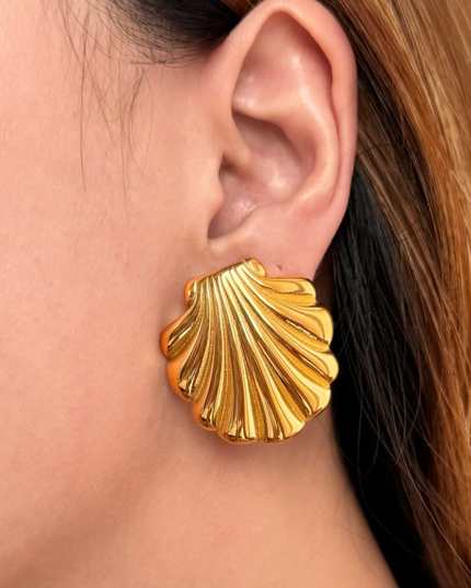 Golden Shell Stud Earrings – For The Goddess in You