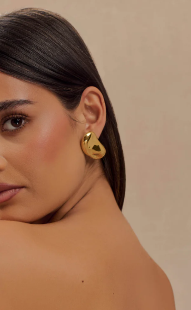 Bold Dual Sphere Earrings – Avant-Garde Gold