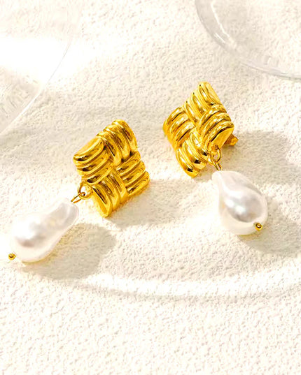 Pearl Poet Drop Earrings – Sculpted Gold Meets Soulful Shine