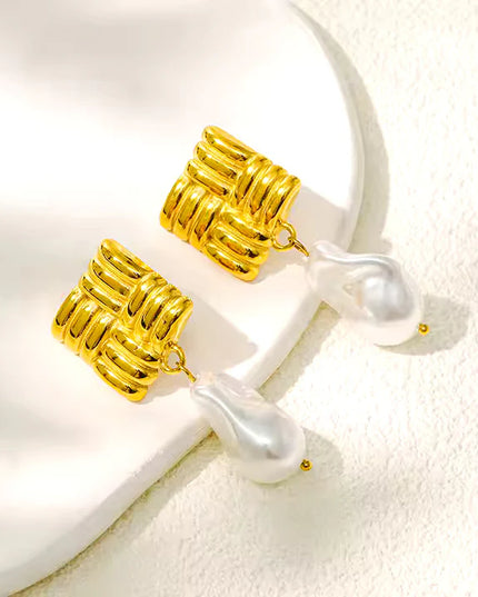 Pearl Poet Drop Earrings – Sculpted Gold Meets Soulful Shine