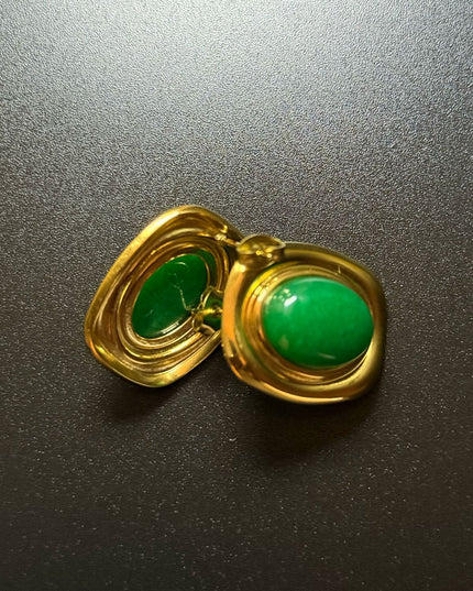 ROYAL OVAL STUDS - STUNNING BUTTERFLY GREEN EARRINGS