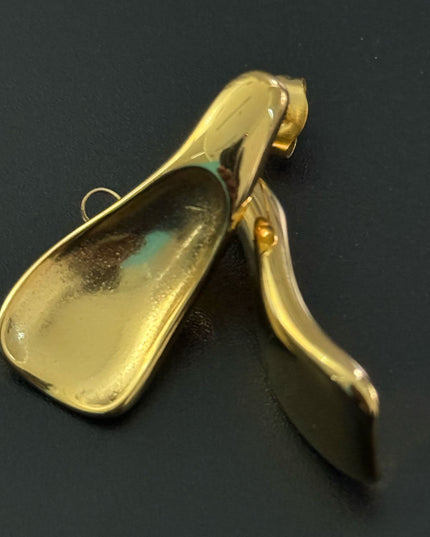 Liquid Gold Sculptural Earrings - Luxury Suave Patterns With a Radiant Gold Finish