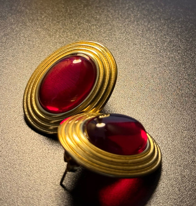 ROYAL OVAL STUDS - DIAMOND RED DAME EARRINGS