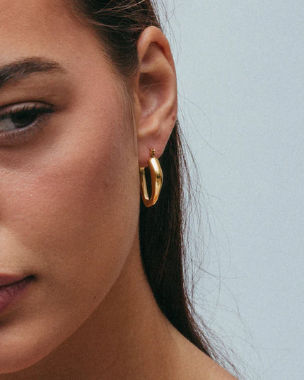 Golden Flow Hoop Earrings – Organic Elegance in Motion